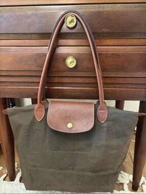 Longchamp Le Pliage Medium Shoulder Bag Chocolate Brown